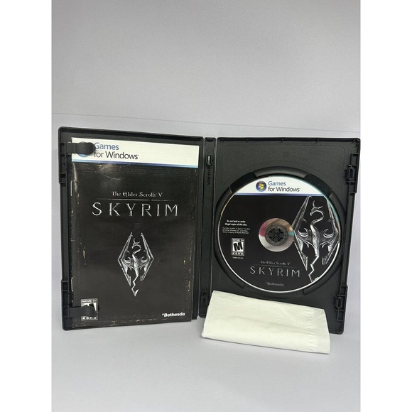 Elder Scrolls V: Skyrim (PC, 2011) COMPLETE with Manual and Map - Picture 5 of 7